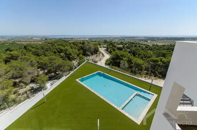 Foto 2 van Bungalow met privézwembad in San Miguel de Salinas
