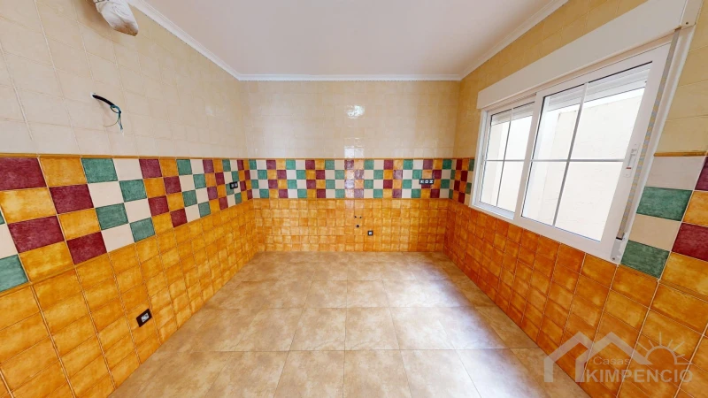property-698-8-pic.webp