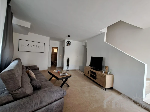 property-877-5-pic.webp