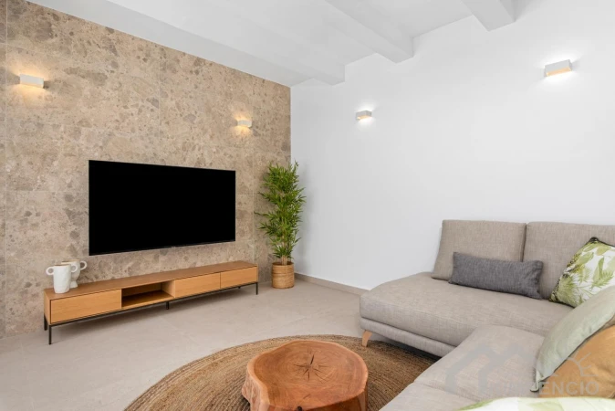 property-896-10-pic.webp